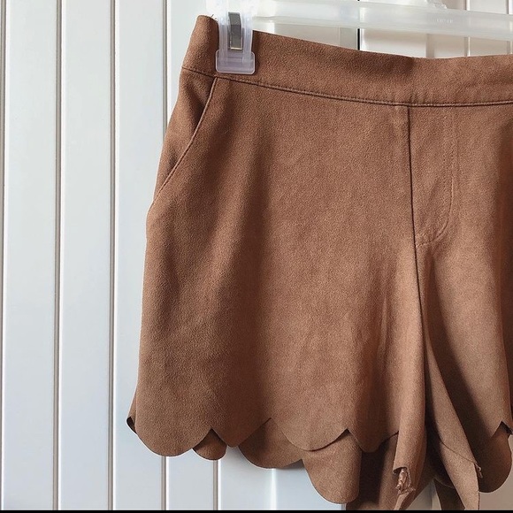 Suede Scalloped Shorts - Picture 2 of 3
